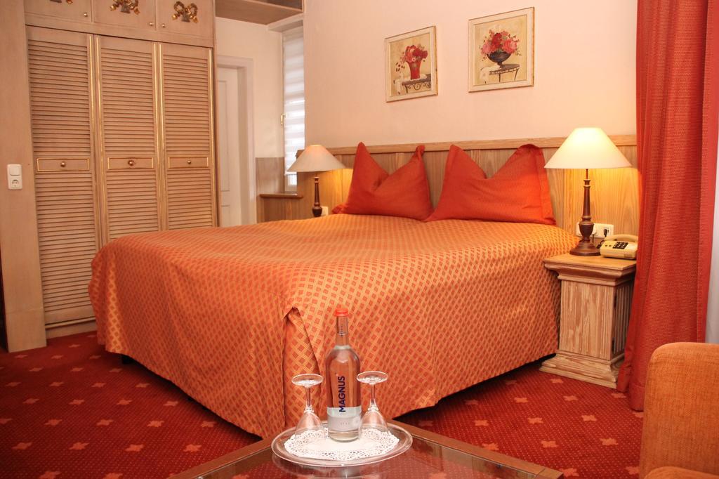 Romantik im Hotel Villa Röhl Timmendorfer Strand Rum bild