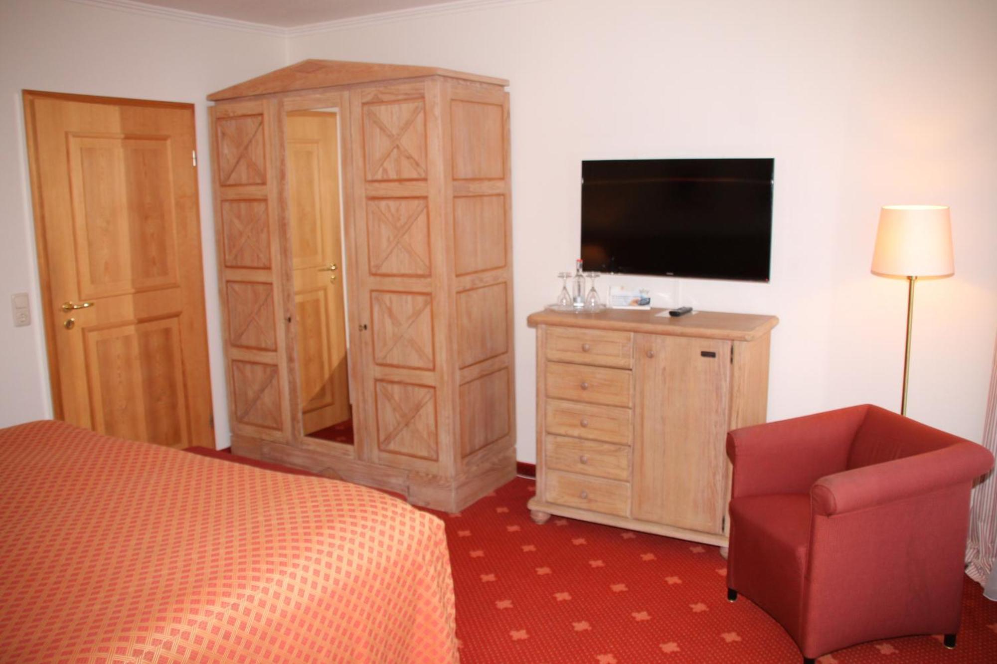 Romantik im Hotel Villa Röhl Timmendorfer Strand Rum bild